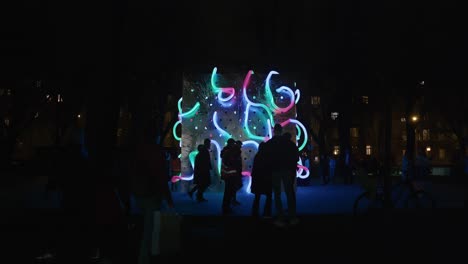 Ai-Parásitos-Arte-Luminoso-En-El-Festival-De-Las-Luces-De-Zagreb