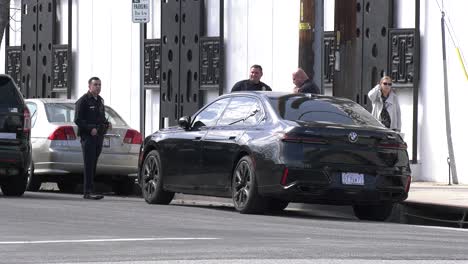 Car-Parked-on-streets---Police-Investigation