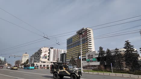 Traffic-main-road-Chisinau-city-centre-front-of-Hotel-National-Moldova