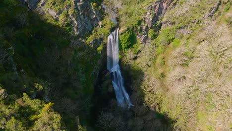 Aerial-Drone-View-Of-The-Highest-Waterfall-Of-Seimeira-de-Vilagocende-Near-Fonsagrada-In-Galicia,-Spain