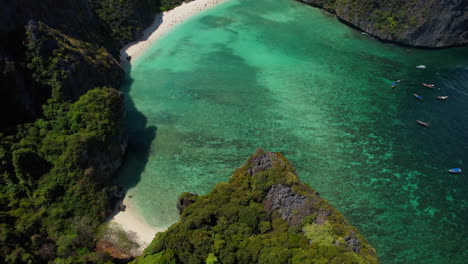 Spektakulärer-Maya-Bay-Beach-Auf-Den-Phi-Phi-Inseln