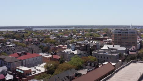 Wide-rising-aerial-shot-of-historic-Charleston,-South-Carolina