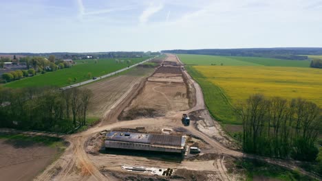 Luftaufnahme-Des-Baus-Einer-Neuen-Straße