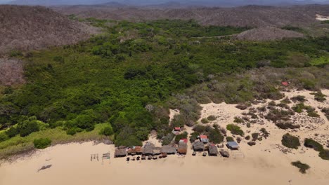 Bahia-Cacaluta,-Verstecktes-Juwel-Unter-Den-Buchten-Von-Huatulco