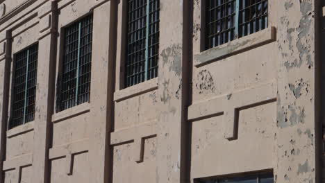 San-Francisco-USA,-Exterior-of-Alcatraz-Prison-Administration-Building,-Facade-on-Sunny-Day