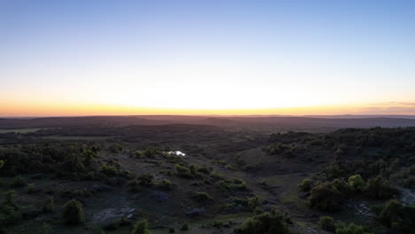 Hyperlapse-Eines-Wunderschönen-Sonnenuntergangs-über-Sanften-Hügeln-Im-Texas-Hill-Country-In-Der-Nähe-Von-Johnson-City,-Texas