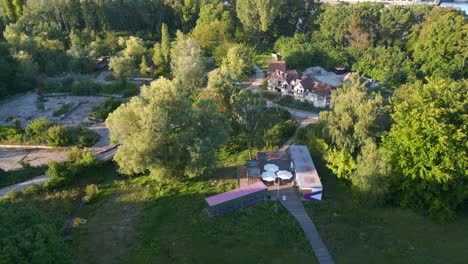 Berlín-El-Verano-Abandonado-Parque-De-Atracciones