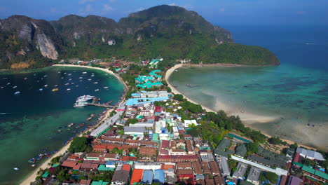 Tonsai-coastal-town-in-Koh-Phi-Phi-island-at-day-time