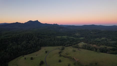 Mount-Warning-In-The-Tweed-Range-In-New-South-Wales,-Australia---Aerial-Drone-Shot