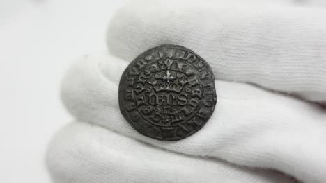 Alte-Münzen.-Portugiesische-Kupfermünze-43