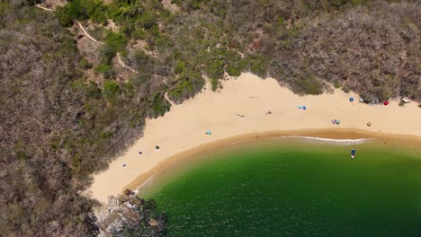 Organo-Bay-in-Huatulco-National-Park,-an-unspoiled-beach-in-Oaxaca,-Mexico