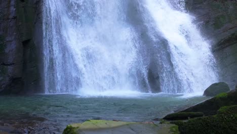 Splashing-Water-Of-Vilagocende-Waterfalls-In-A-Fonsagrada,-Lugo,-Spain
