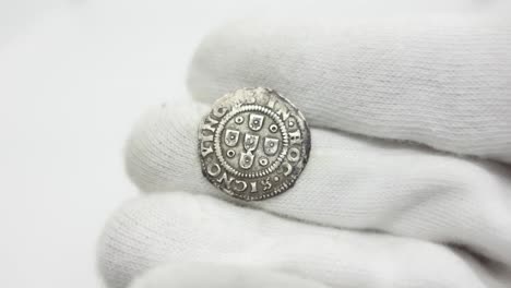 Alte-Münzen.-Portugiesische-Silbermünze-11