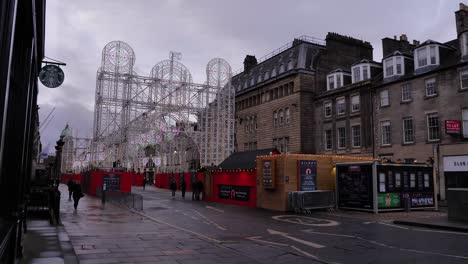 View-along-George-Street-before-New-Years-Eve-celebrations,-Edinburgh,-Scotland