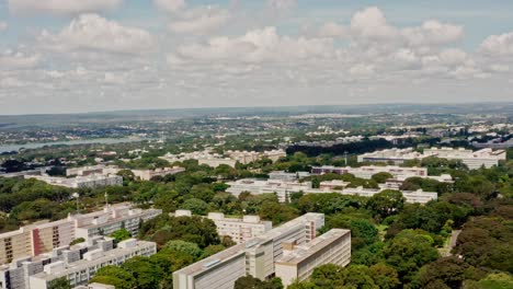 Brasilia,-Monumento-A-La-Arquitectura-Modernista,-Patrimonio-De-La-Humanidad-Por-La-Unesco