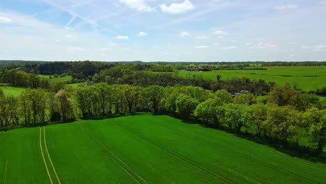 Amazing-countryside-landscape-in-spring