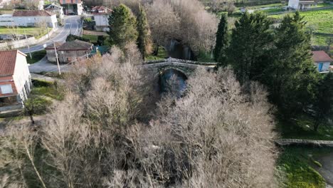 Mittelalterliche-Brücke-Von-Arnuide,-Vilar-De-Barrio,-Ourense,-Galizien,-Spanien