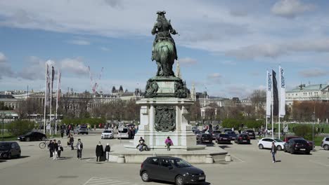 Toma-Estática-Del-Monumento-Popular-En-El-Palacio-De-Schönbrunn-En-Viena,-Austria.