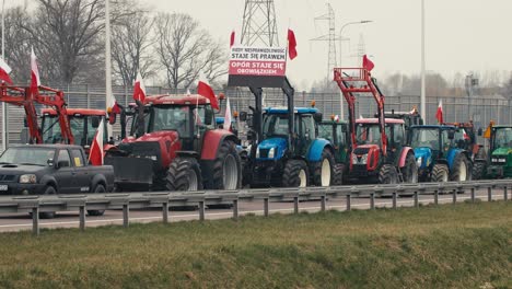 Farmers'-protest-in-Europe-in-Poland