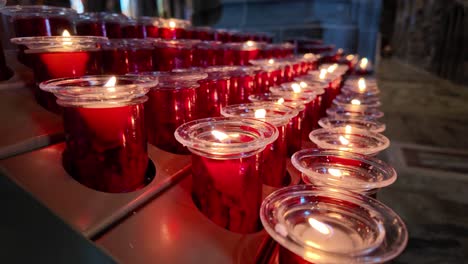 Prayer-candles-burning-in-church