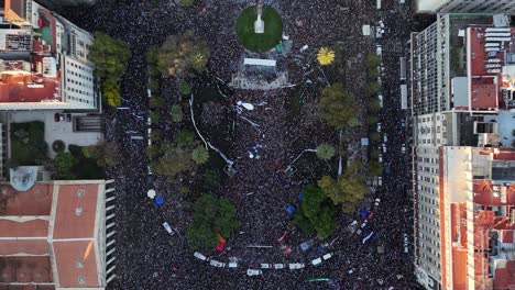 Overhead-drone-view-of-student-protest-demonstration-in-Plaza-de-Mayo-Square-in-April-23-2024,-Buenos-Aires,-Argentina