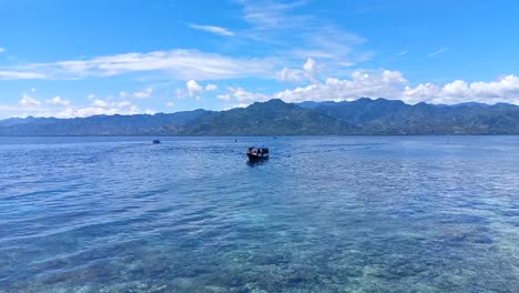 Peoples-activities-using-boats-on-Karampuang-Island,-Mamuju,-West-Sulawesi,-Indonesia