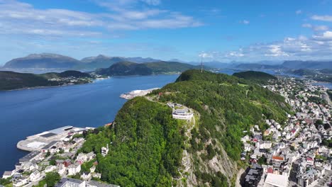 Aerial-View-of-Alesund-Town-and-Islands,-More-og-Romsdal-County,-Norway-on-Sunny-Summer-Day,-Drone-Shot-60fps