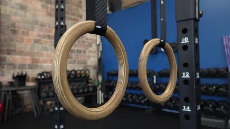 Gymnastic-rings-hanging-at-a-gym