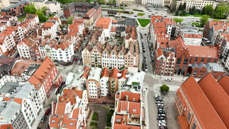 Historic-Buildings-of-Old-Town-in-Polish-City-during-sunny-day