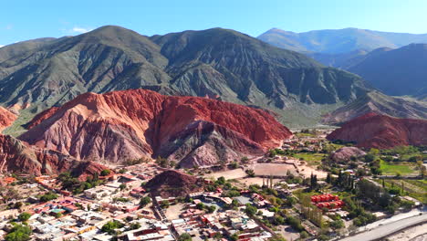 Encantador-Pueblo-De-Purmamarca