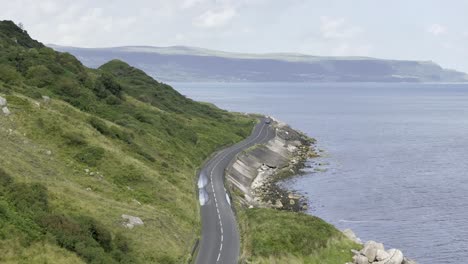 Glenarm-En-La-Carretera-De-La-Costa-De-Antrim-En-Irlanda-Del-Norte