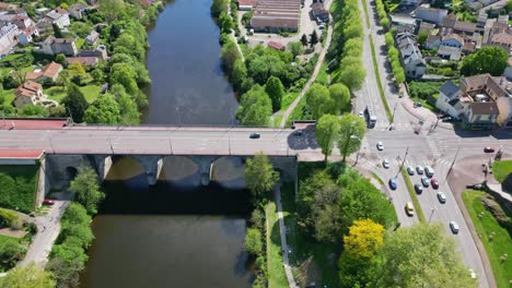 Puente-Pont-Neuf-Sobre-El-Río-Vienne,-Limoges-En-Francia