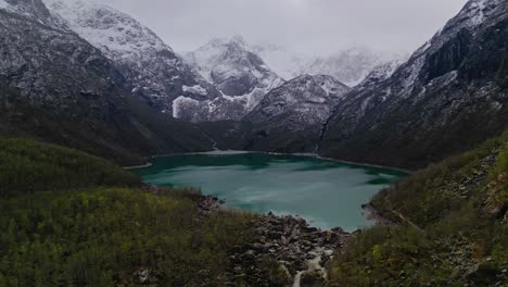 Calm-and-Mysterious-Lake-Bondhusvatnet,-Glacier-Lake-in-Norway