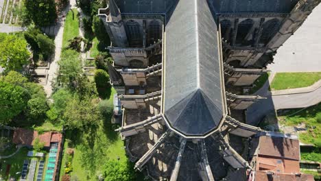 Cathedral-of-Saint-Etienne-at-Limoges,-France