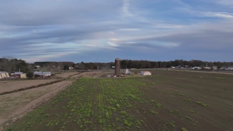 Aerial-approach-of-silo-on-farmland-in-Alabama