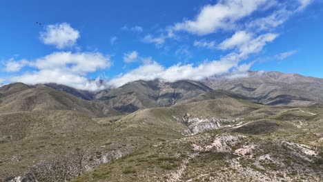 Drone-view-of-the-mountainous-landscape-in-Tucumán-province,-Argentina