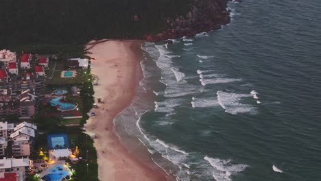 Praia-Brava-in-Florianópolis-during-sunset