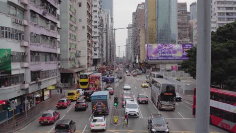 Tagesansicht-Des-Verkehrsstaus-In-Der-Argyle-Street-Im-Mong-Kok-District-Von-Hongkong