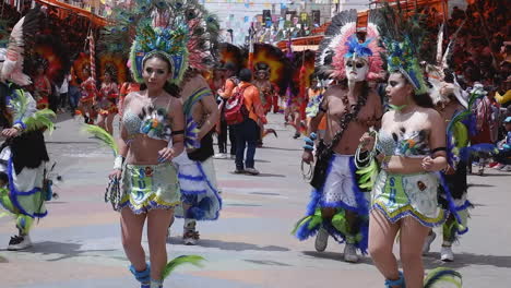 Fancy-ornate-costumes-on-Latin-dancers-in-parade-at-Oruro-Carnival