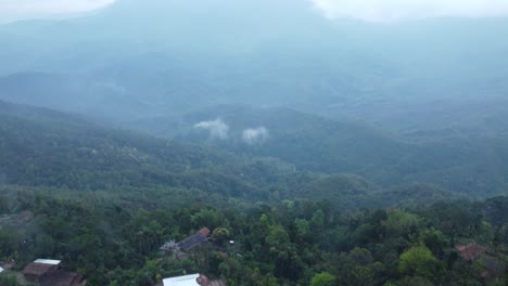 Drohnenvideoaufnahme-Der-Hügellandschaft-Von-Nagaland