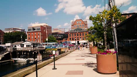 Looking-at-the-Old-Port-downtown-on-the-waterfront