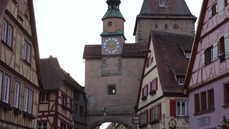 Auténtica-Ciudad-Medieval-En-Baviera,-Alemania