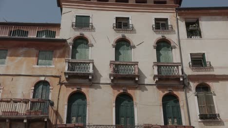 Facade-Of-Ancient-Apartment-Building-In-Bassano-del-Grappa,-Veneto,-Italy