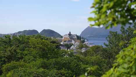Alesund,-Norway-on-Sunny-Summer-Day,-Viewpoint-Overlook-on-City-Buildings