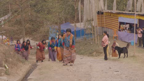 After-the-ceremony-the-Buddhists-return-to-their-monastery