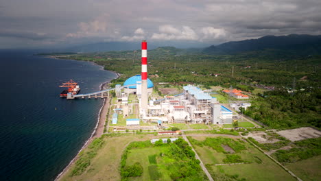 Largest-coal-power-plant-on-Bali-coastline,-Celukan-Bawang