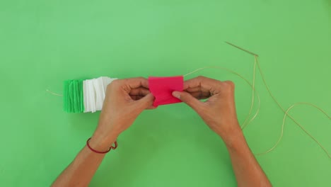 Handmade-Crafts-and-Decorations-in-Mexican-Flag-Colors