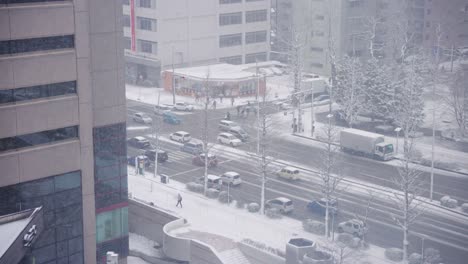 Straßen-Der-Stadt-Sendai-An-Einem-Verschneiten-Tag-In-Miyagi,-Japan,-4k