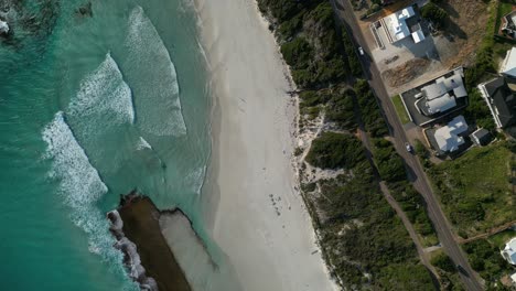 West-Beach-Und-Häuser-Mit-Meerblick,-Esperance-In-Westaustralien