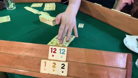Rummy-game-displaying-table-with-tiles